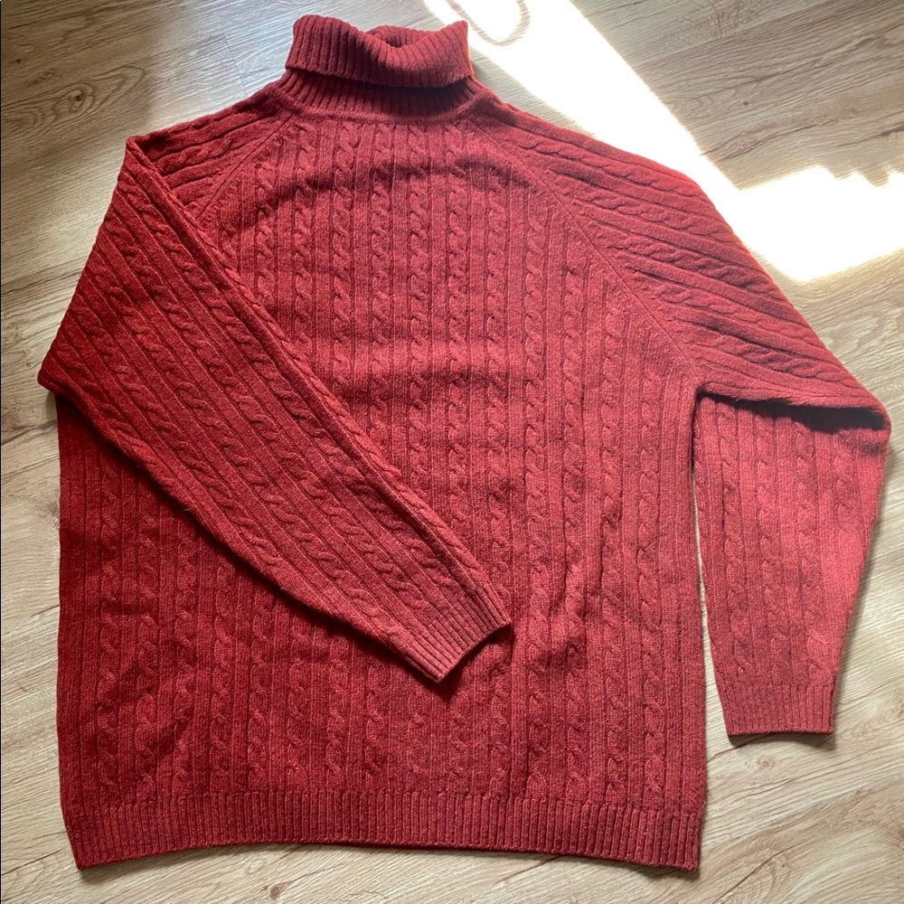 Orvis Turtleneck Sweater - Picture 2 of 3